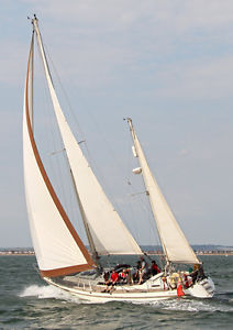 MOODY 44 OCEAN-GOING "ROUND THE WORLD" KETCH YACHT 44' 6" 13.4m 8-10 BERTH 1978