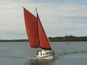 TRADITIONAL GAFF RIGGED SAILING VESSEL