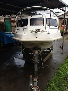 15 ft Swiftcraft SeaHawk 90 hp Mercury