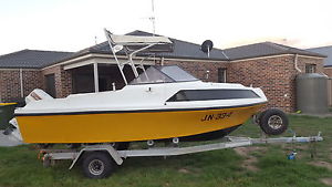 4.8mtr Bountycraft Half Cabin fishing boat 60hp johnson outboard With the LOT!