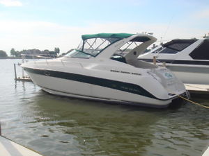 1998 Regal 322 Commodore