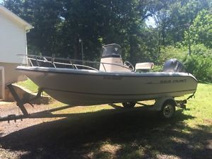 2005 Sea Hunt Triton 186