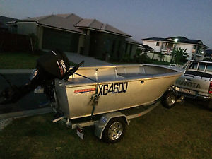 4.20m Plated Aquamaster, 40 hp 4 strokes outboard 2016