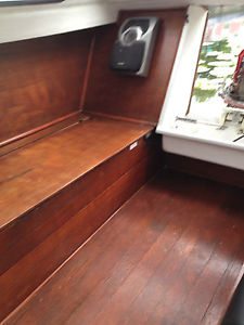 23ftx 7.2 aft cabin crusier