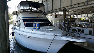 1988 Chris Craft Catalina 372 DC