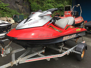 2003 Seadoo GTX 4-Tec SC 185hp - SBS Roller Trailer and cover.
