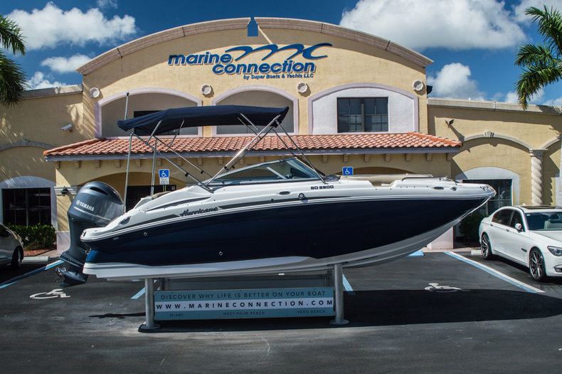 2016 Hurricane SunDeck SD 2200 OB