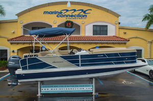 2016 Hurricane FunDeck FD 236 OB