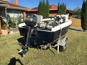 Haines Hunter Sea Wasp 400 Seawasp 30HP Evinrude 2-stroke 13' ft