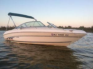 Sea Ray 190 Bowrider w/5.7L Engine - Mint Condition. Must Sell $8950