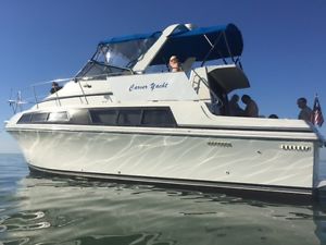1987 Carver Boats