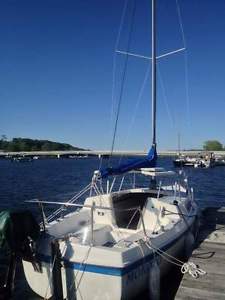 1982 Macgregor V22