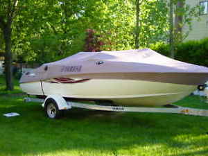 Yamaha LS2000 Jetboat