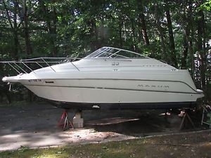 2000 Maxum (Sea Ray/Bayliner)  2400 SCR 24ft Cruiser