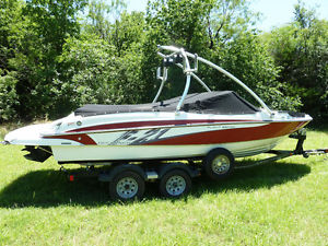 2011 Bayliner 215 F 21 Wakeboard Ski Boat 4 Rent to Go in Texas