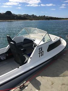 5.2 cruisecraft , 150hp yamaha , fishing boat