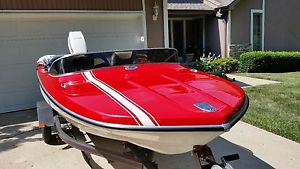 1967 Glastron V142