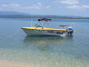 6 Meter Fibreglass "Sportsman Craft" Runabout Boat