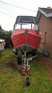EXPRESS ZEPHYR 4.8 Deep hull Aluminium Boat