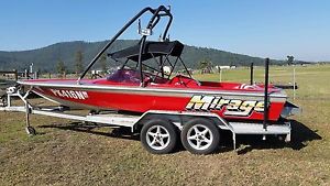 Ski Boat - Lewis Fireball