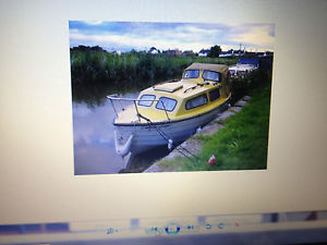Mayland 21 foot 2 berth cabin cruiser