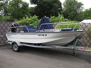 2009 Boston Whaler Montauk