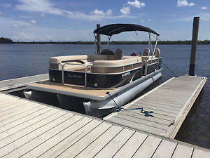 2012 Sweetwater 240 WB