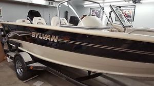 2004 Sylvan Pro Fish1900