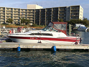 1985 Wellcraft 260 Aft Cabin