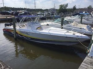 2004 Donzi 35 ZFC