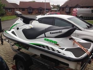 Kawasaki Jet ski 1200 stx-r