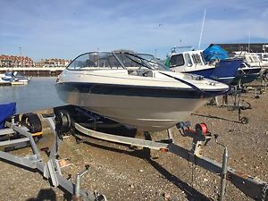 Speed Boat  bayliner   Capri  4.3 inboard MerCruiser 19ft