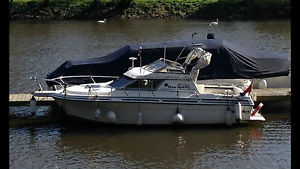 1989 Cruisers International 224 Holiday 23 Foot Power Boat Volvo Penta 4.3