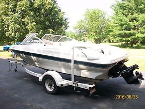 2000 Bayliner Capri 1750
