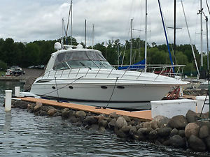 2005 Formula 48 Yacht