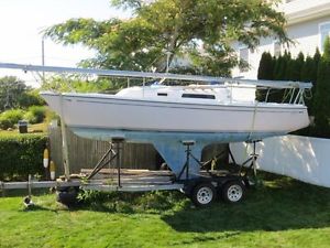 1984 25th Anniversary Special Edition Cal 24' Sailboat with Tandem Trailer