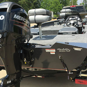 2014 Bass Tracker Pro Team