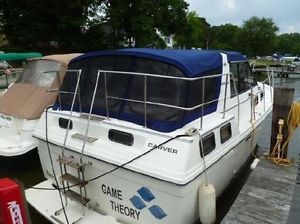 1985, Carver Riviera house boat