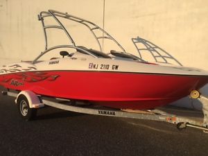 2005 Yamaha Ar 210