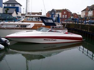 Mastercraft / ski / cuddy / speedboat ; Px ?