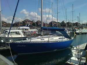 32 foot Sadler sailing boat / yacht
