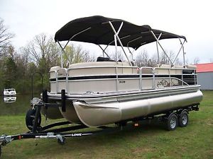 LOWE SS210 XL W/ MERCURY 150 4S AND TRAILER --LOTS OF EXTRAS AND HUGE DEALS