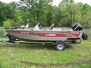 2007 Lowe FM165