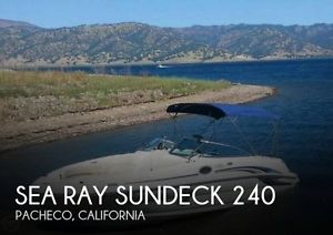2001 Sea Ray Sundeck 240