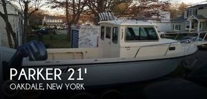 2013 Parker Marine 2120 Walkaround