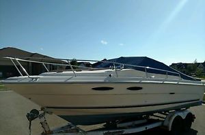 1985 Sea Ray Cuddy Cabin