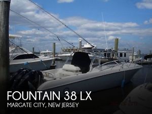 2005 Fountain 38 LX