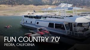 2001 Fun Country 70' X 16' Houseboat