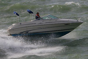 SEA RAY 215 EXPRESS CRUISER