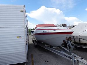 2000 Crownline Fresh Water